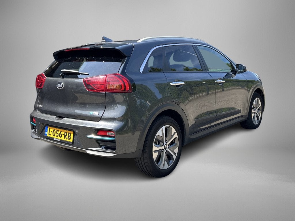 Kia e-Niro DynamicPlusLine 64 kWh (bj 2021, automaat), Auto's, Kia, 12 maanden, Gebruikt, Zwart, 1712 kg