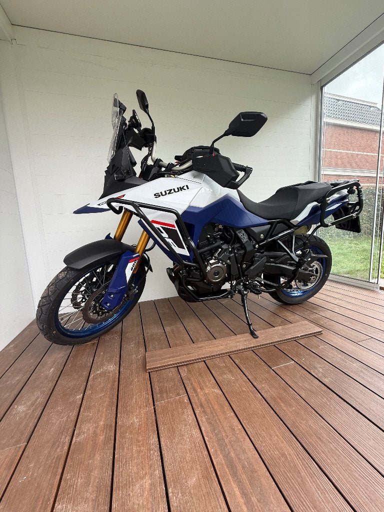 Suzuki V-strom 800DE, 2026, 2100 kilometer, nieuwstaat, 2 cilinders, Nieuw, Motorrijbewijs A, Handvatverwarming