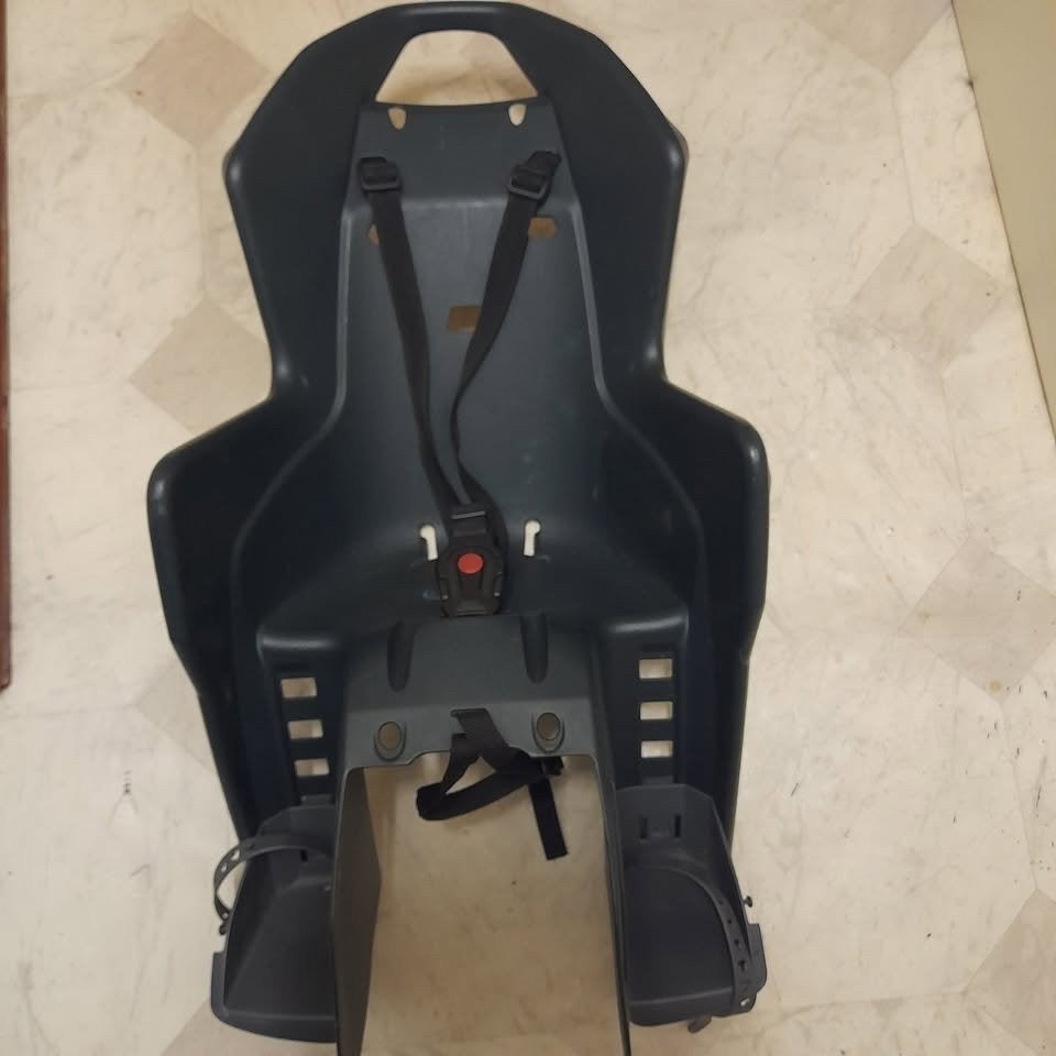 Polisport Koolah Fietsstoeltje Zonder Bevestigings 9-22 Kg, Achterzitje, Gebruikt, Voetsteuntjes, Polisport Koolah