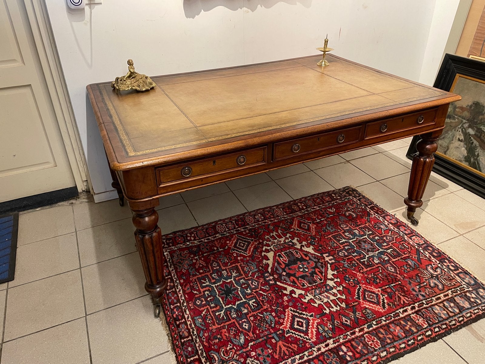 Antieke Engelse bibliotheektafel/bureau met leren inleg