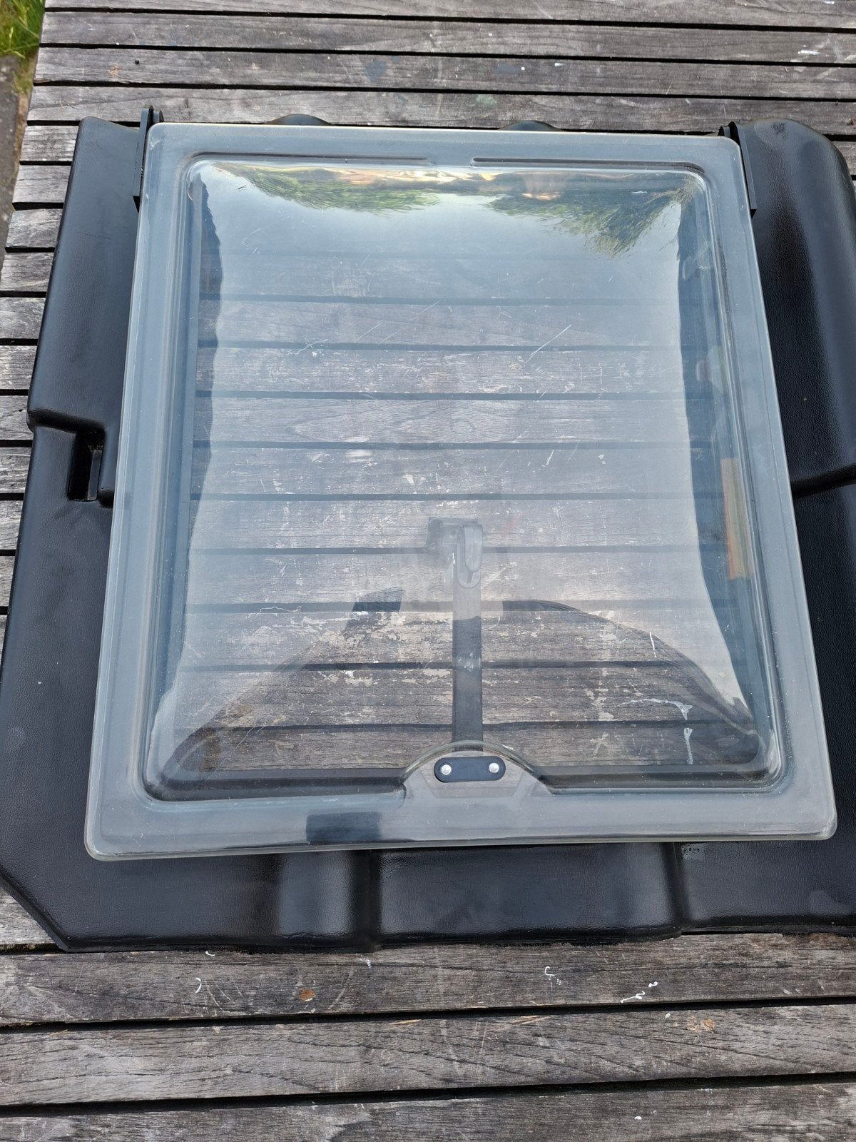 Dakraam Ubbink A2  oude holle 6 pans, Ophalen, Kunststof, Zwart, Overige typen