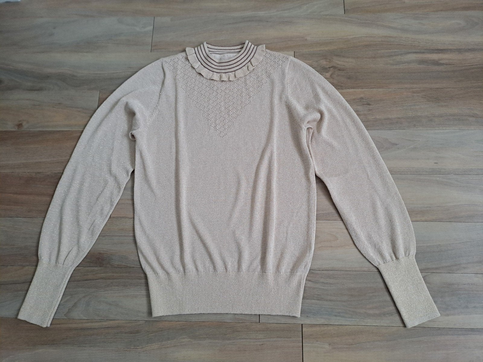 Ecru top van 'NÜMPH' in maat S, Kleding | Dames, NÜMPH, Beige, Ophalen of Verzenden, Zo goed als nieuw