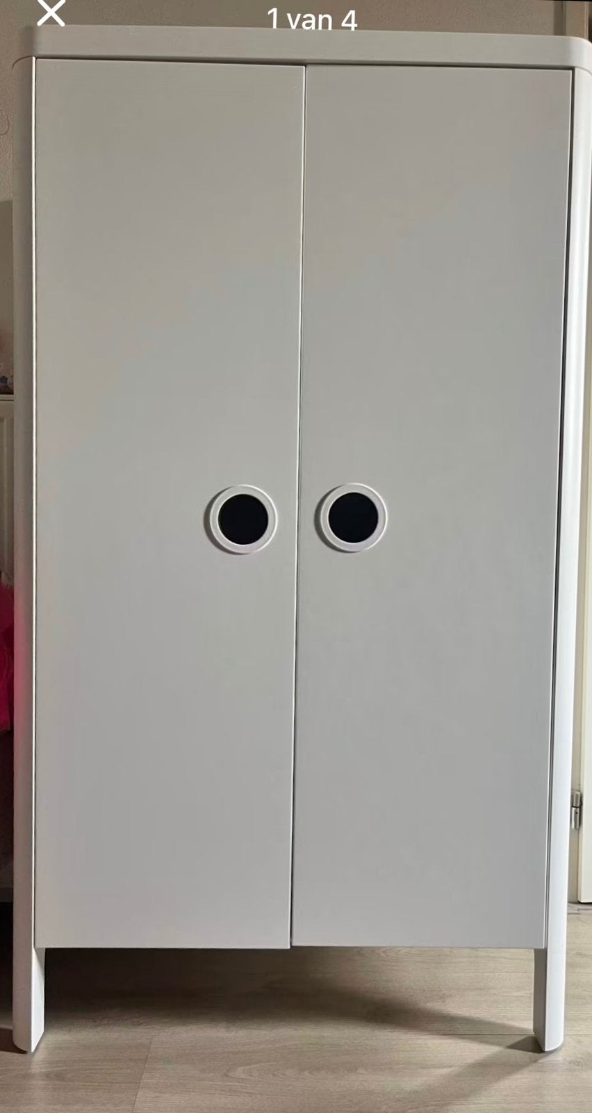 Busunge ikea kleing kast, Ophalen, 50 tot 70 cm, 105 cm of meer, Zo goed als nieuw