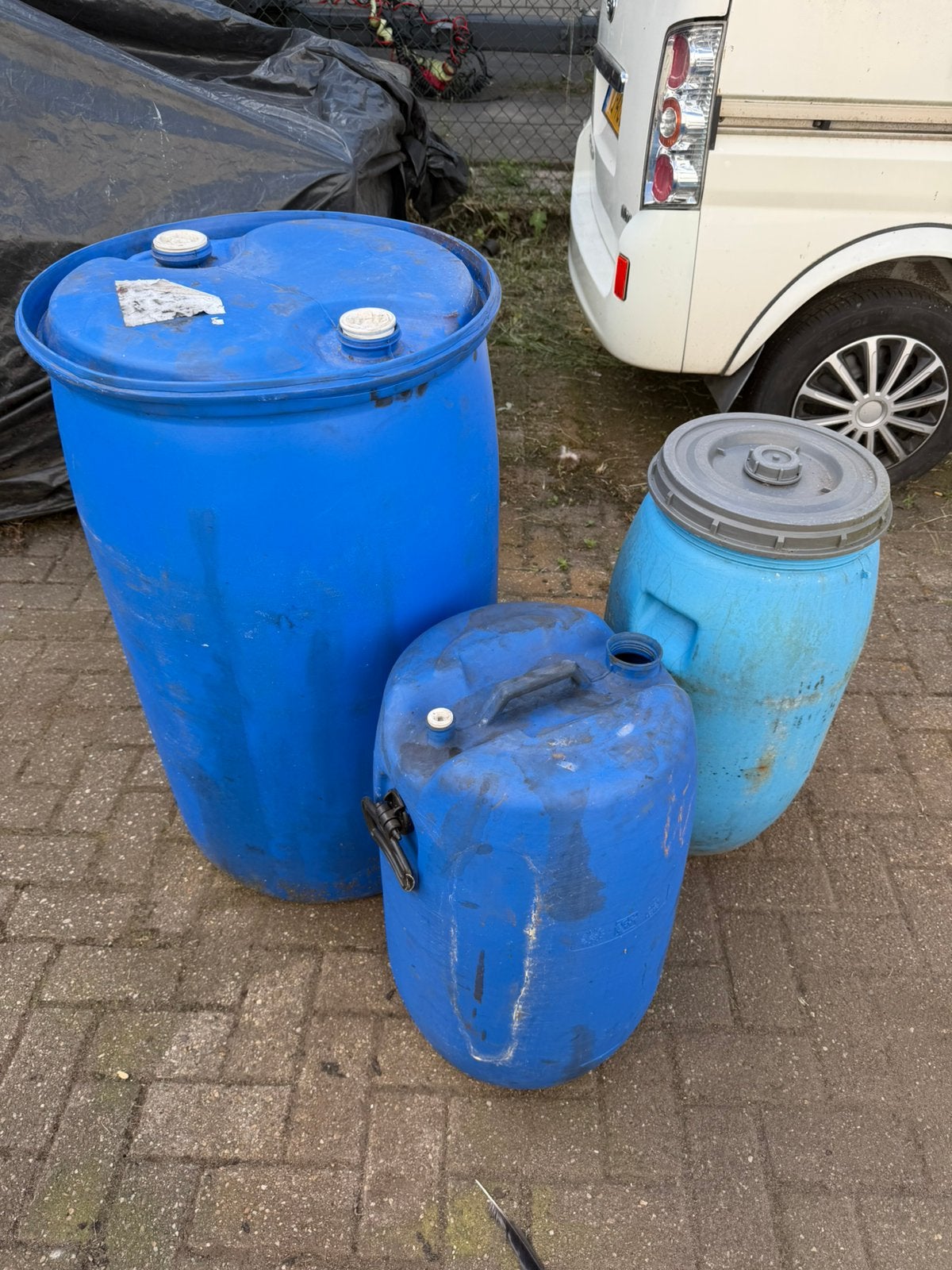 Regen tonnen, 150 liter of meer, Ophalen, Gebruikt, Kunststof