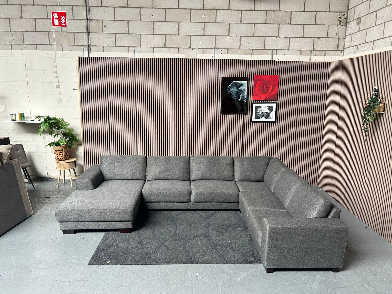 GRATIS LEVERING INHOUSE U BANK 355X255 GEREINIGD, U bank inhouse, Hoekbank, 300 cm of meer, Ophalen of Verzenden