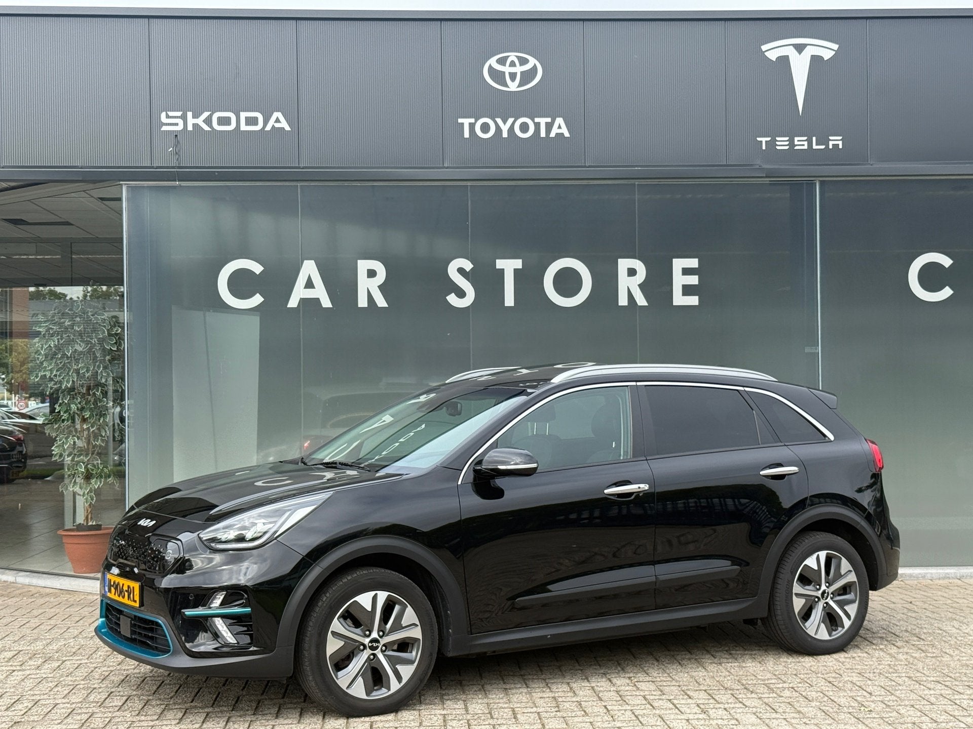 Kia E-Niro DynamicPlusLine 64 kWh 100% SOH OPEN DAK WARMTEPO
