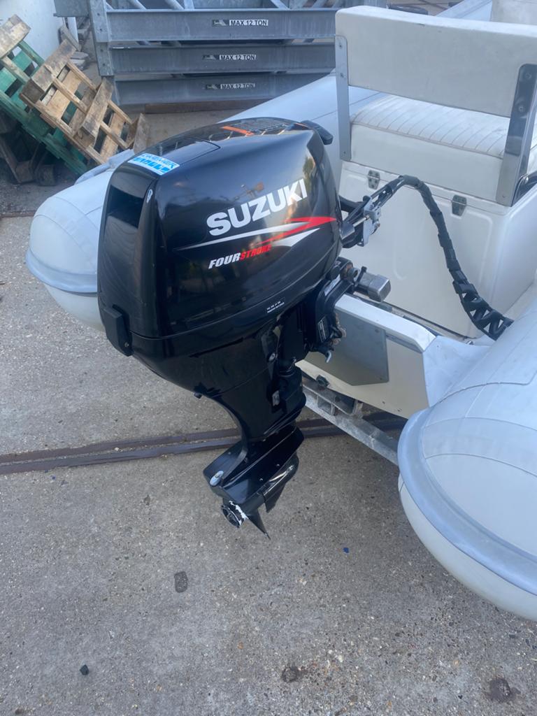 Suzuki 15pk kortstaart, Ophalen, Zo goed als nieuw, Benzine, 10 tot 30 pk