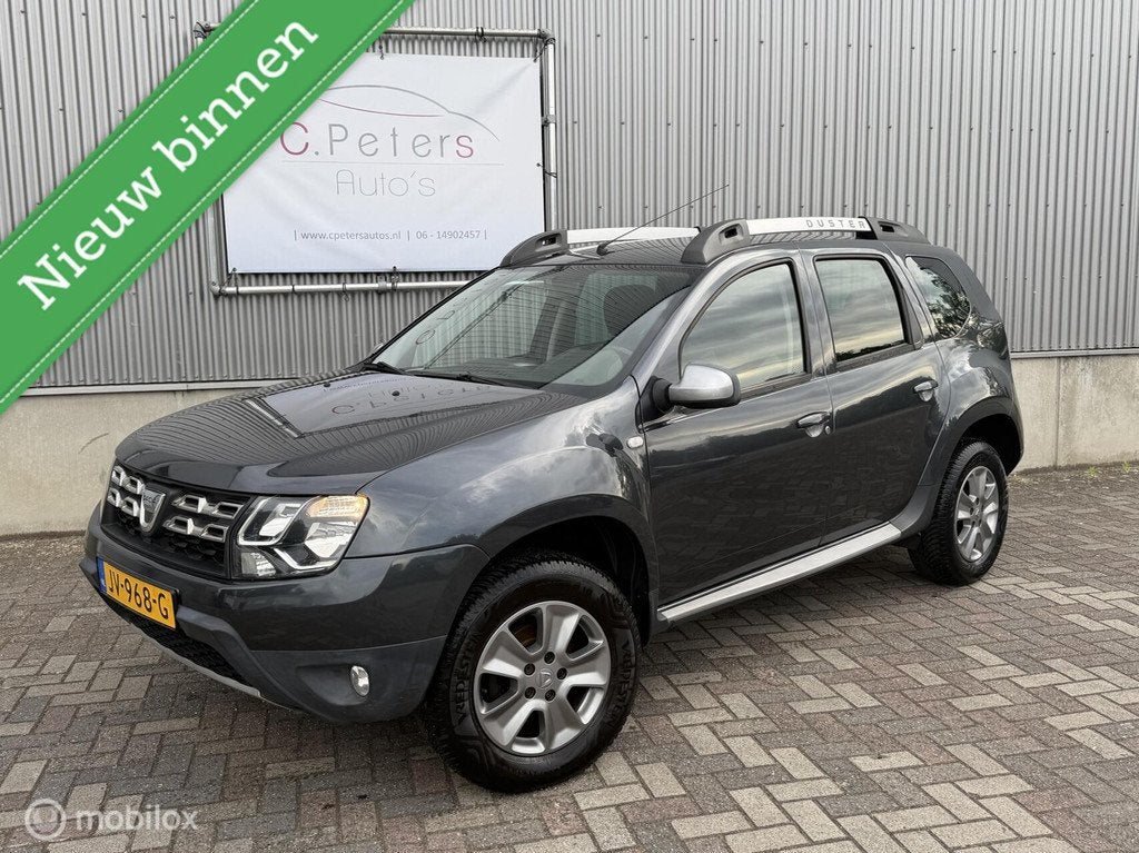Dacia Duster 1.2 TCe 4x2 Prestige 2016 / Navigatie / Trekhaa, Gebruikt, Euro 6, Duster, 635 kg