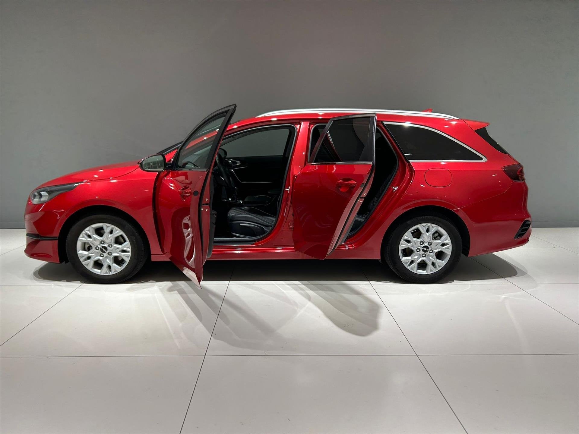 Kia Ceed Sw 1.0 T-GDi 100pk DynamicPlusLine, Auto's, Voorwielaandrijving, Lichtsensor, Gebruikt, Met garantie (alle)