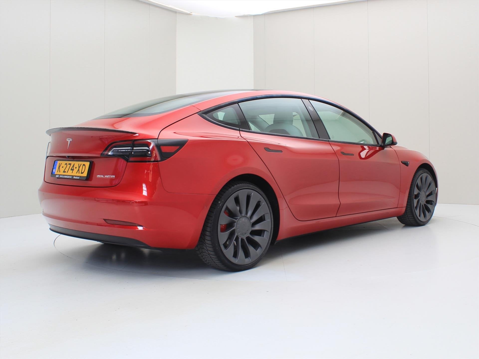 Tesla Model 3 Performance AWD 486pk 75 kWh FACELIFT [ WIT LE, Auto's, Tesla, Automaat, Gebruikt, Origineel Nederlands, Vierwielaandrijving