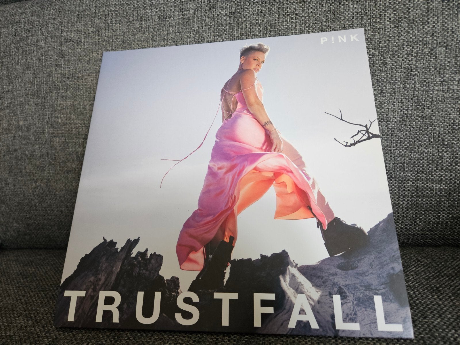 Pink - Trustfall (Roze Vinyl LP), LP, Pop, Ophalen of Verzenden, Zo goed als nieuw