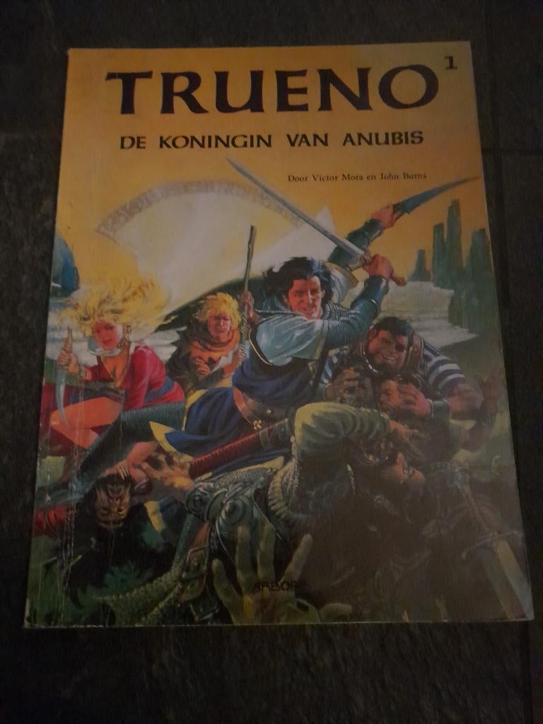 Trueno, Ophalen of Verzenden, Gelezen