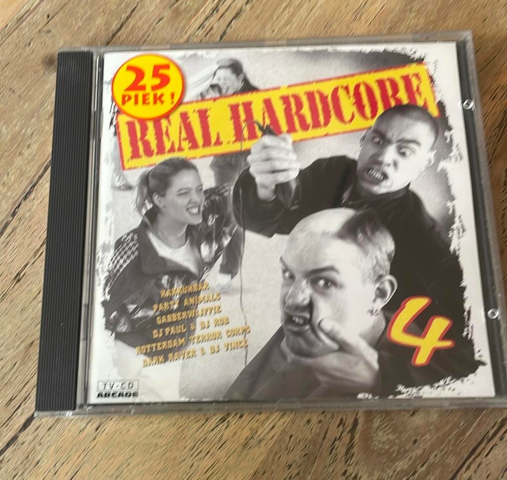 Real hardcore 4, Ophalen of Verzenden, Zo goed als nieuw