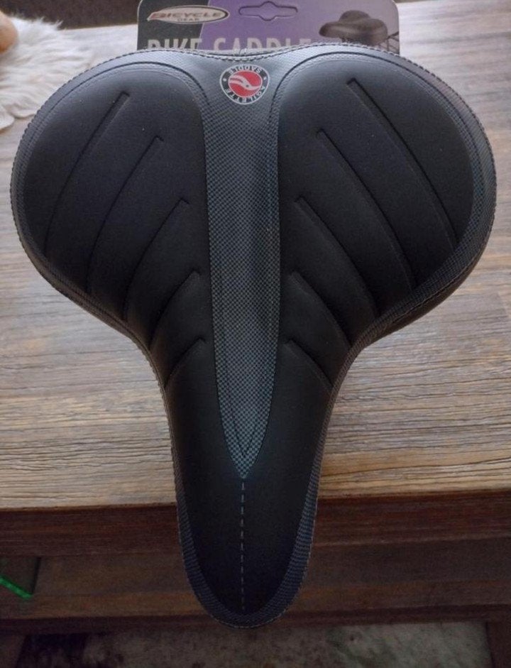 nieuwe aigilette fiets zadel

15 euro vaste prijs, Ophalen of Verzenden, Zadel