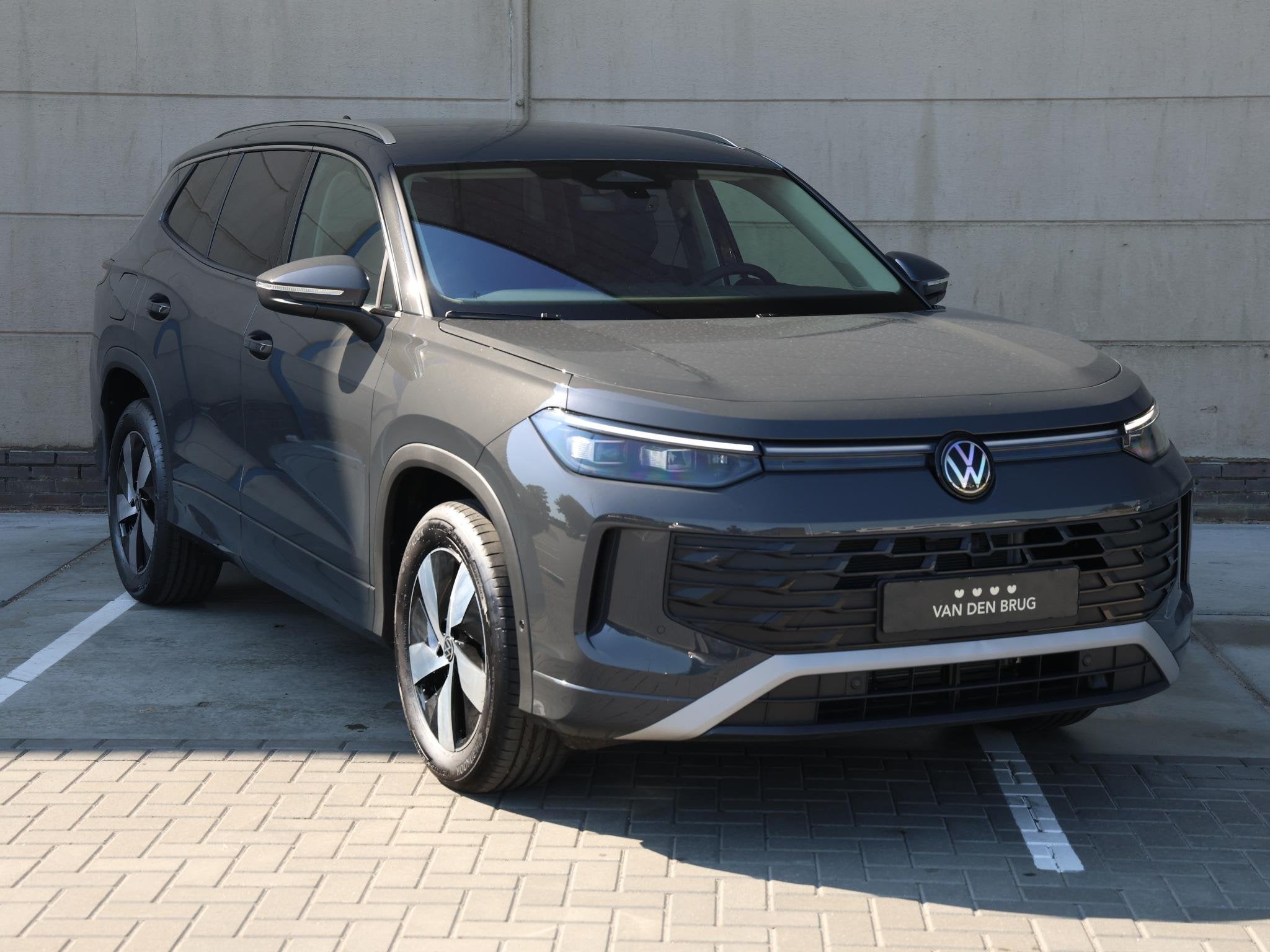Volkswagen Tayron 1.5 eHybrid Life Edition 204PK DSG | Led P, Stof, Euro 6, 4 cilinders, 150 min