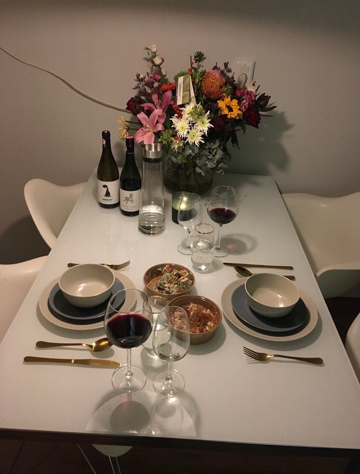 Ikea TorsbyMelkglas tafel met chromen poten 135x85cm, Ophalen, Gebruikt, 100 tot 150 cm, 50 tot 100 cm