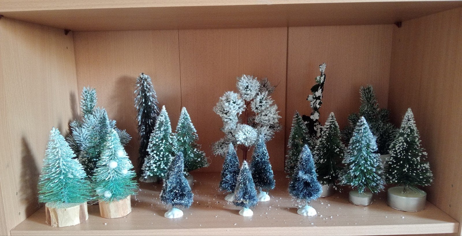 Grote set miniatuur kerstboompjes / boompjes voor kerstdorp, Ophalen of Verzenden