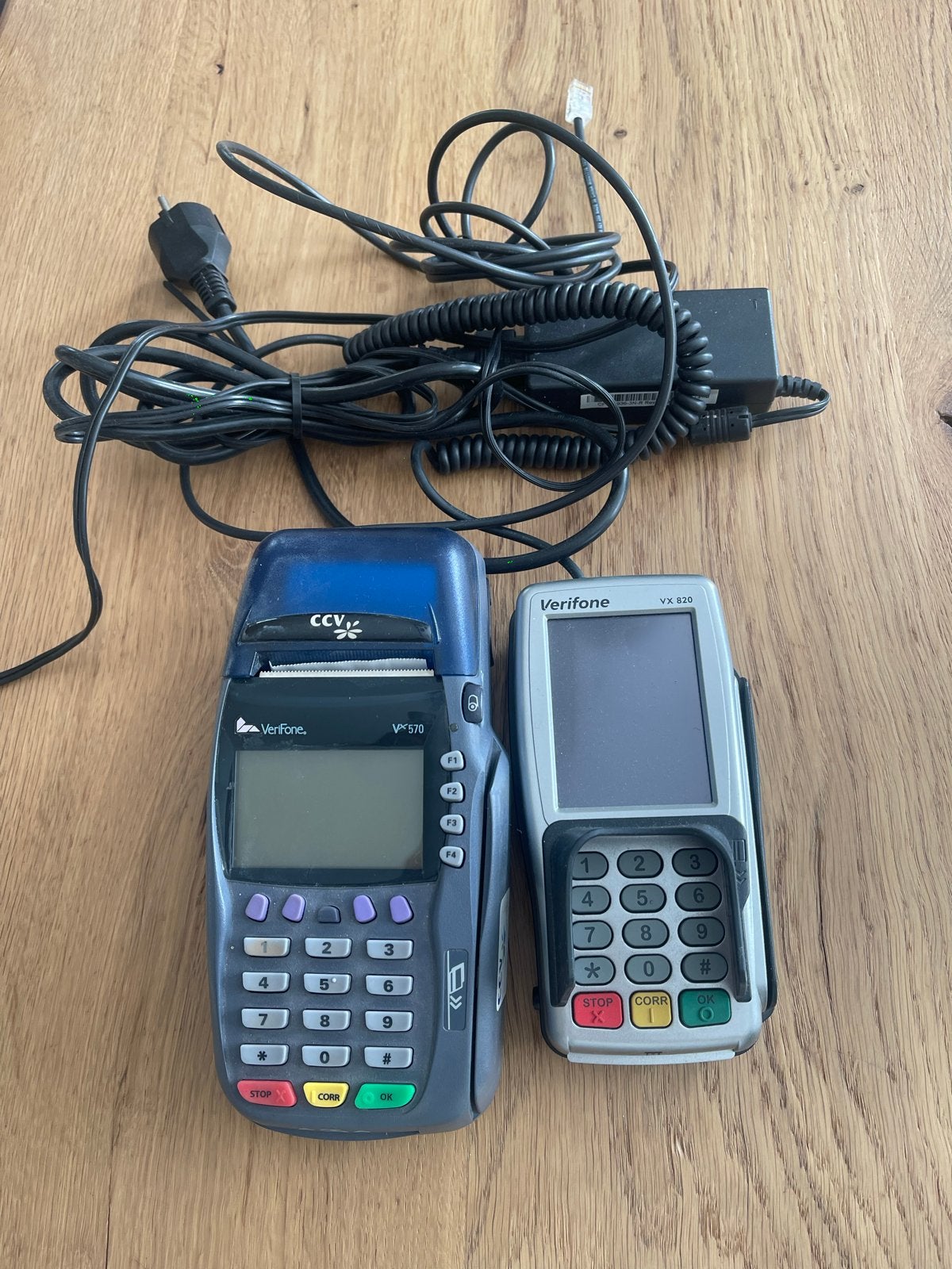 Verifone VX 570 & VX 820 Betaalterminals met Adapter, Ophalen of Verzenden