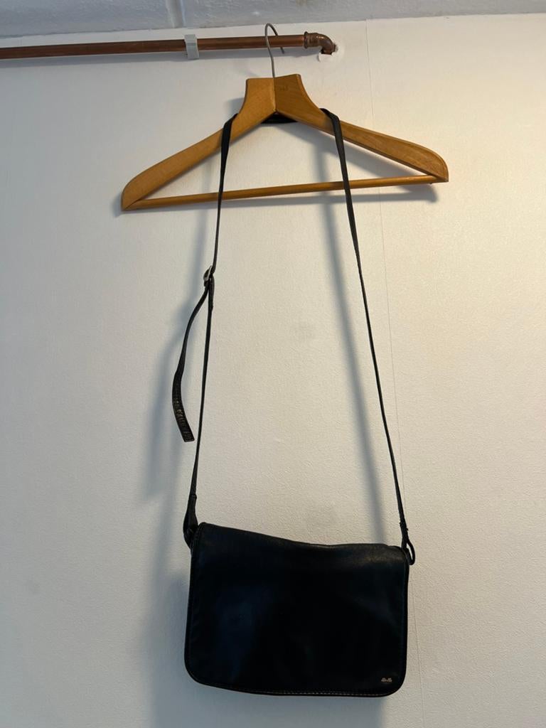 Vintage Berba "Soft" crossbody tas – zwart leer, Sieraden, Tassen en Uiterlijk, Tassen | Damestassen, Ophalen of Verzenden, Zo goed als nieuw