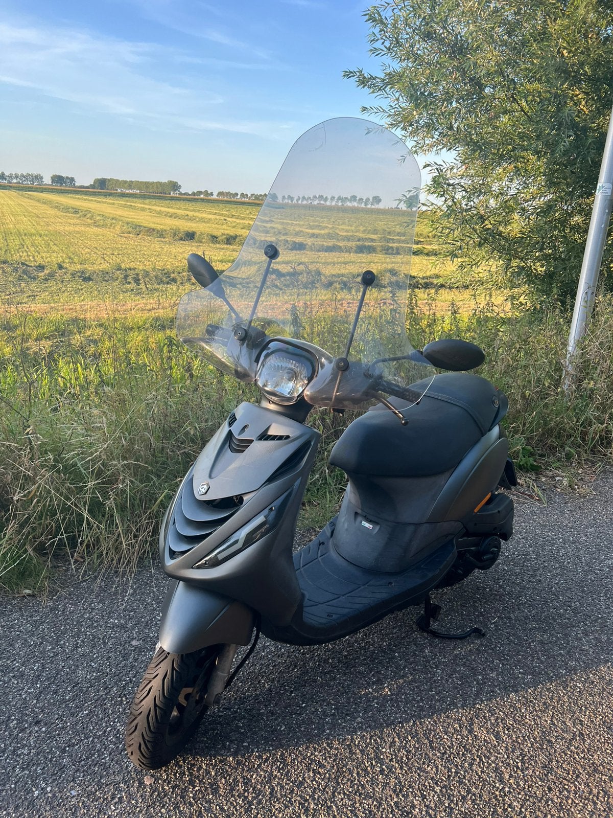 Piaggio Zip SP - Goed onderhouden scooter, Fietsen en Brommers, Scooters | Piaggio, Ophalen, Gebruikt, Maximaal 45 km/u, Zip