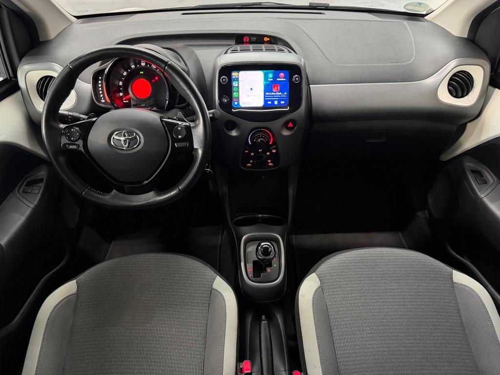 Toyota Aygo 1.0 VVT-i x-play|Carplay|Flippers|Airco|Camera|T, Stof, Gebruikt, Met garantie (alle), 4 stoelen