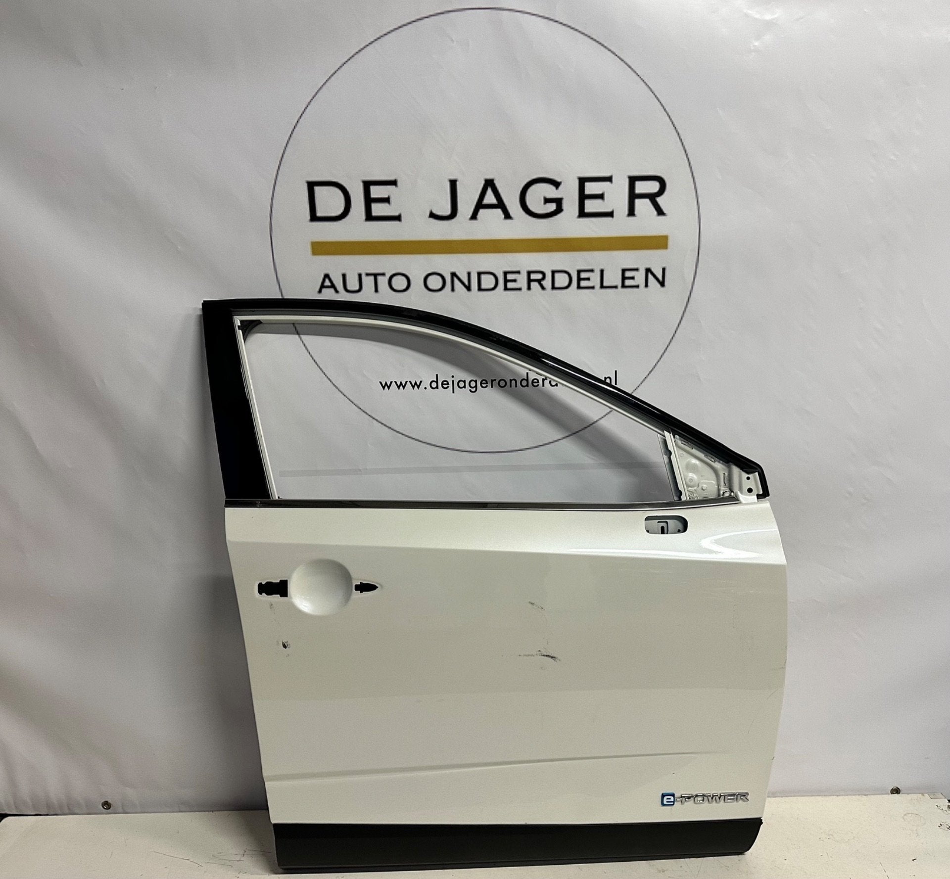 NISSAN QASHQAI J12 PORTIER DEUR ORIGINEEL RECHTSVOOR, Auto-onderdelen, Deur, Takashima 1-chome 1-1
220-8686  Yokohama, Ophalen of Verzenden