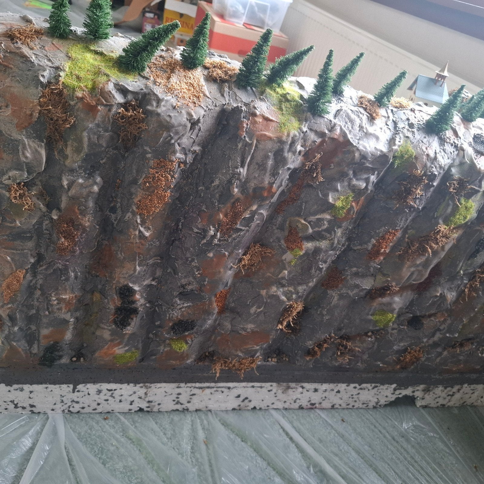 Zelfgemaakte berg voor bij trein, Hobby en Vrije tijd, Modeltreinen | H0, Ophalen of Verzenden, Gelijkstroom