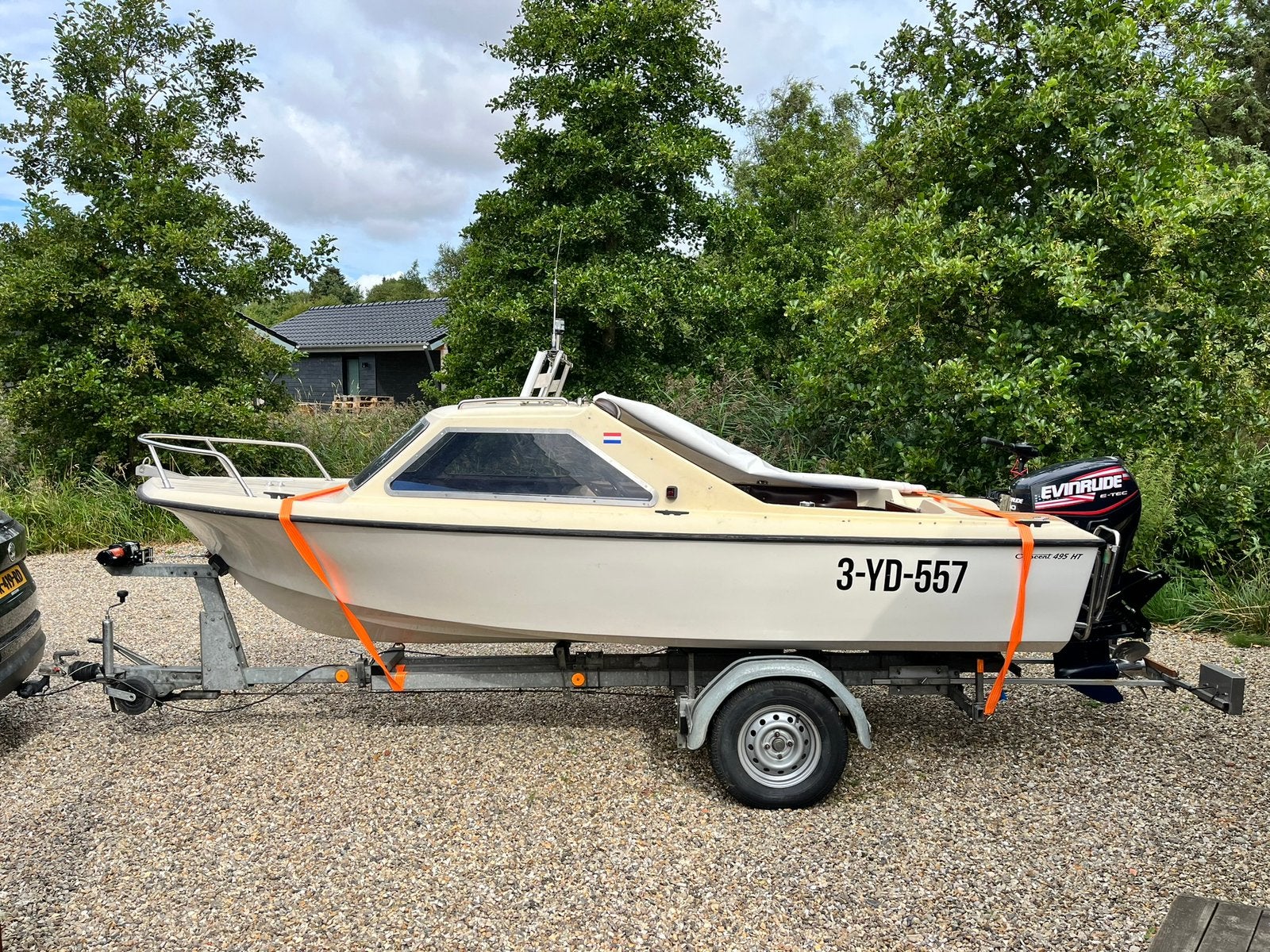 Crescent 495 HT (op trailer) — Mercury E‑TEC 40 pk, Met afstandsbediening, 5 m, Zo goed als nieuw, 2 m