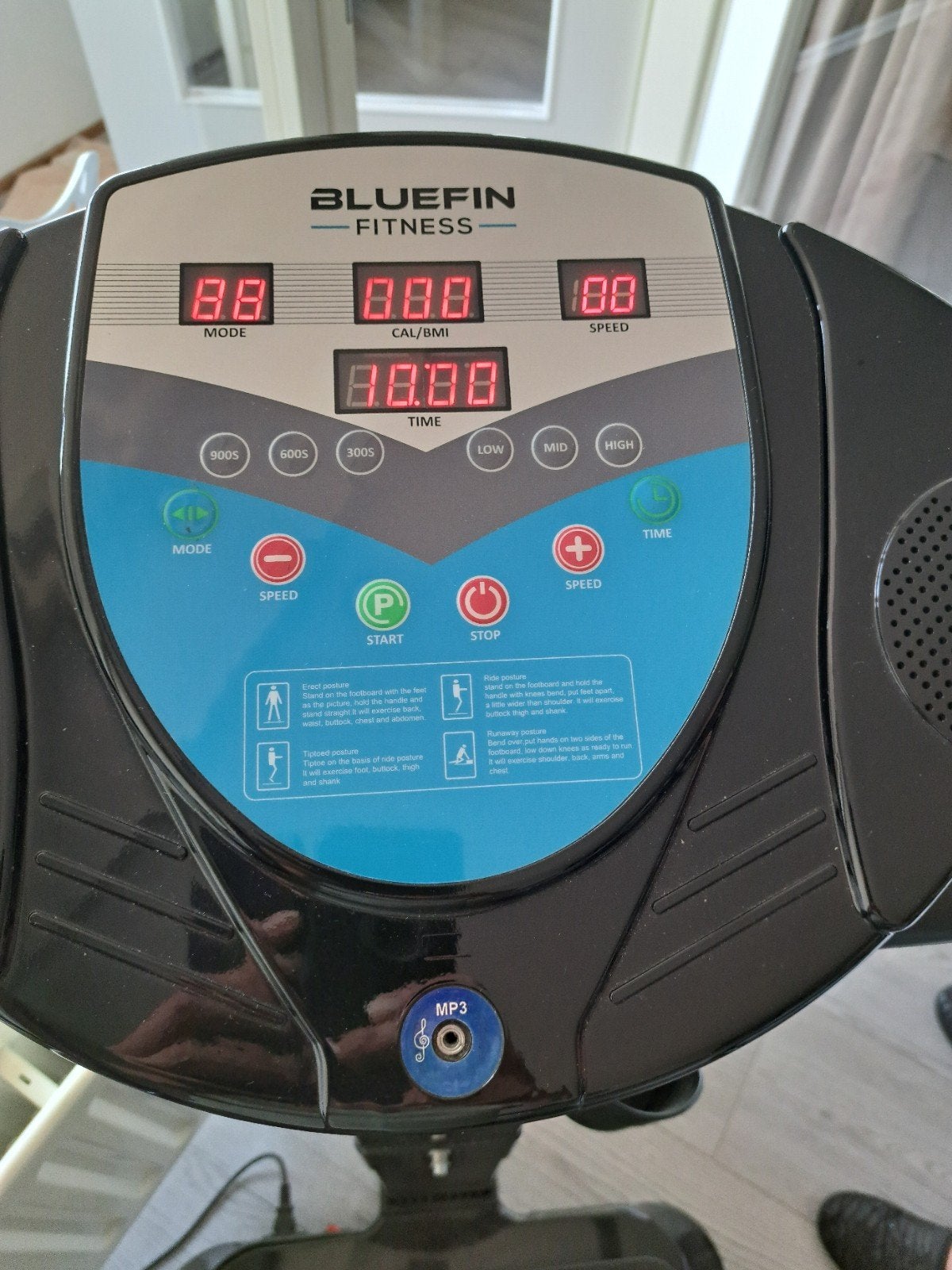 Bluefin Fitness Vibratieplaat - Zo goed als nieuw, Ophalen, Zo goed als nieuw
