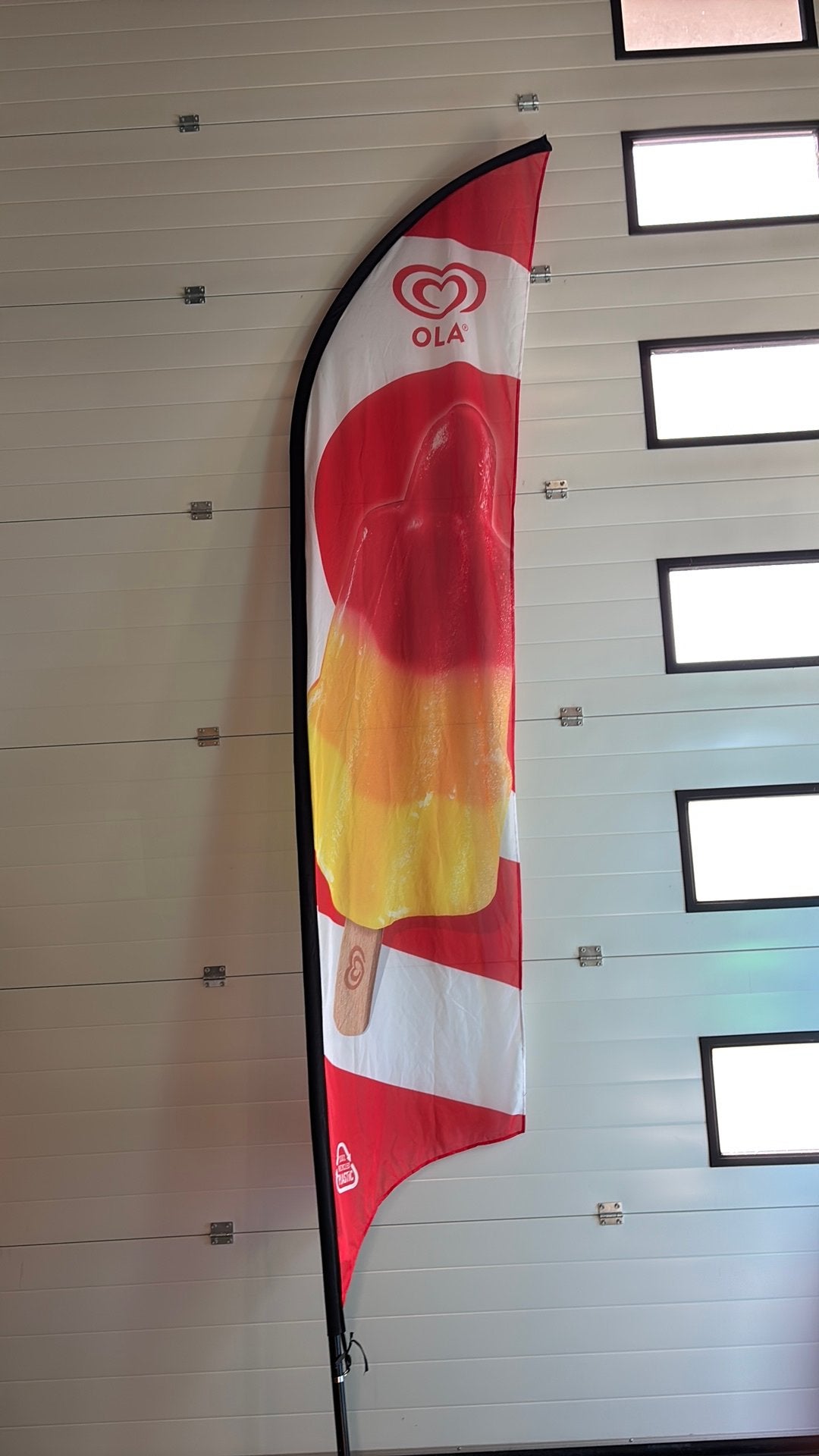 Vlag met vlaggenhouder  horeca restanten, Ophalen of Verzenden, Nieuw