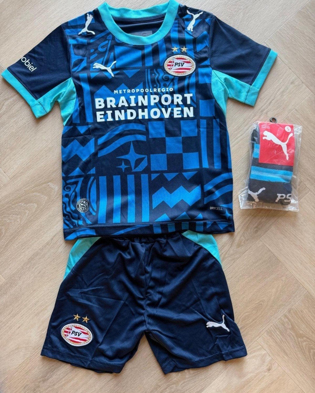 PSV kids tenue 26/27, Maat XS of kleiner, Ophalen of Verzenden, Nieuw, Set