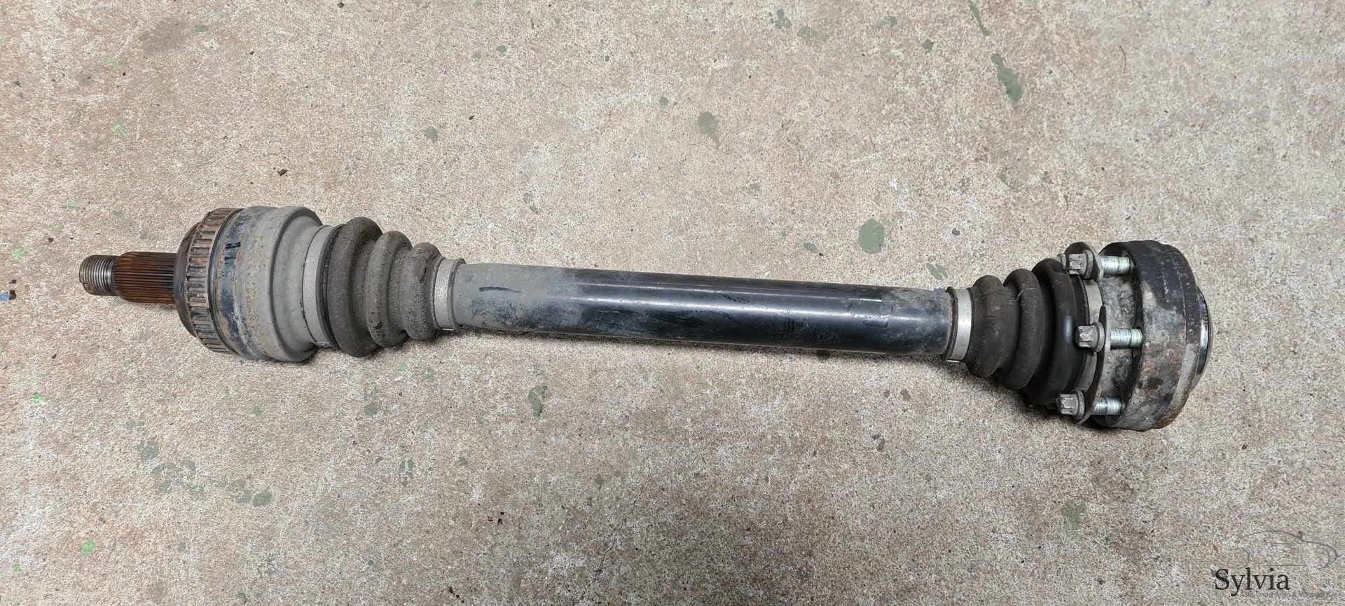 Aandrijfas links BMW 1 / 3 serie E81 E87 E82 E88 E90 E91 E92, Auto-onderdelen, Gebruikt, -, -, Ophalen of Verzenden