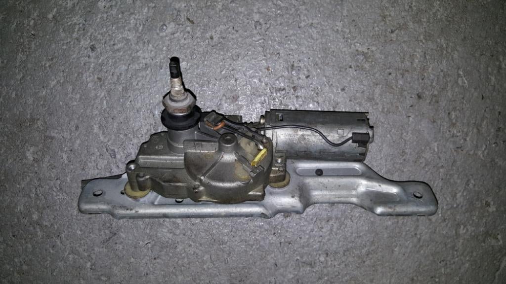 Ruitenwissermotor Volkswagen Golf 1996 achterzijde, Ophalen of Verzenden