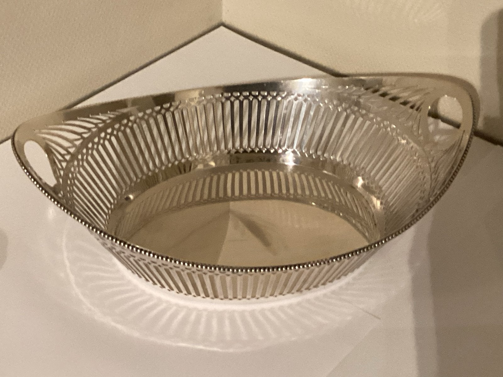 Zilveren Broodmand - A. Presburg - 1934, Antiek en Kunst, Ophalen of Verzenden, Zilver