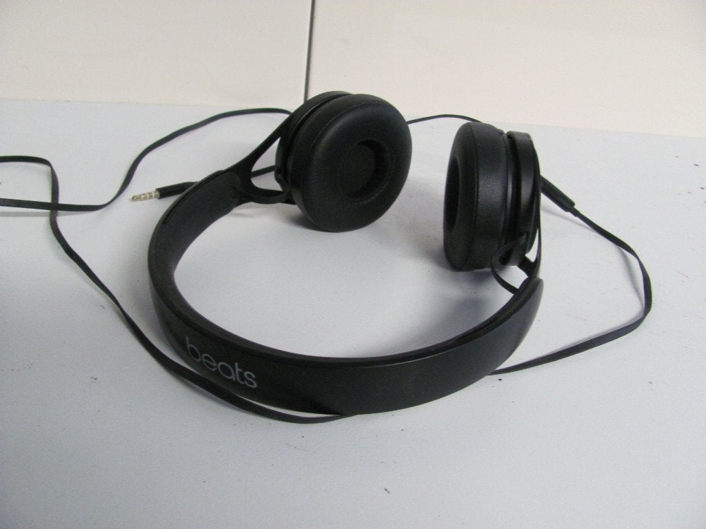 zwarte BEATS headset met minitulp maar goed geluid, Zilver, Beats, On-ear, Ophalen of Verzenden