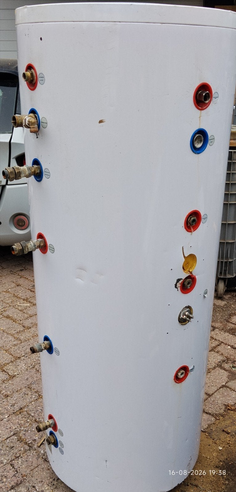 Hygiëne boiler met 2 spiralen en elektrische verwarming, Ophalen