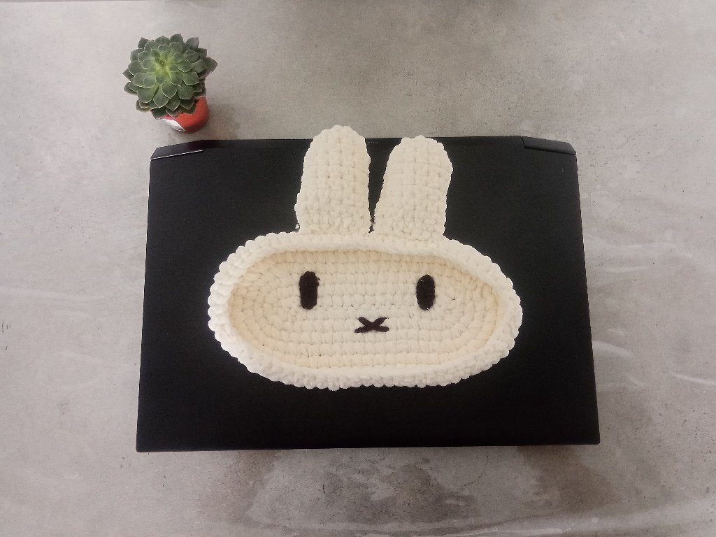 Crochet Nijntje (Miffy) Glasses Holder, Sieraden, Tassen en Uiterlijk, Ophalen, Nieuw, Wit, Overige merken