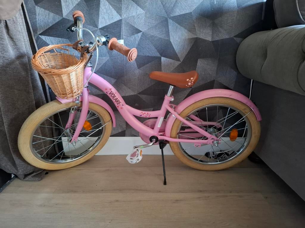 Roze Volare kinderfiets met mandje - Goede staat, Velgrem, 16 tot 20 inch, Gebruikt, Volare