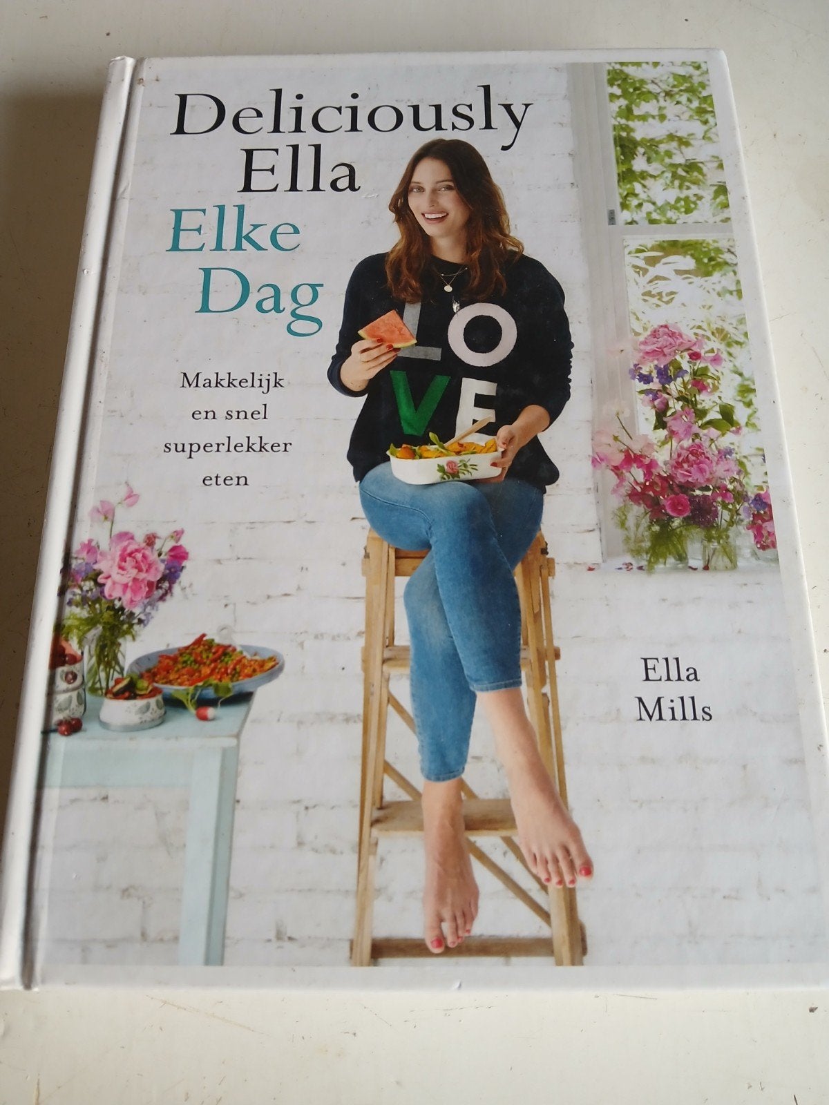 Ella Mills - Elke Dag Deliciously Ella, Ophalen of Verzenden, Zo goed als nieuw, Ella Mills