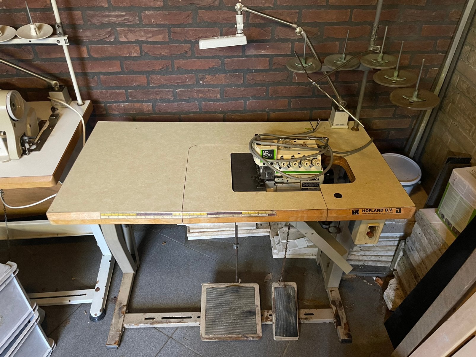 Juki MO2416 proff 5 draads lockmachine, Ophalen, Gebruikt