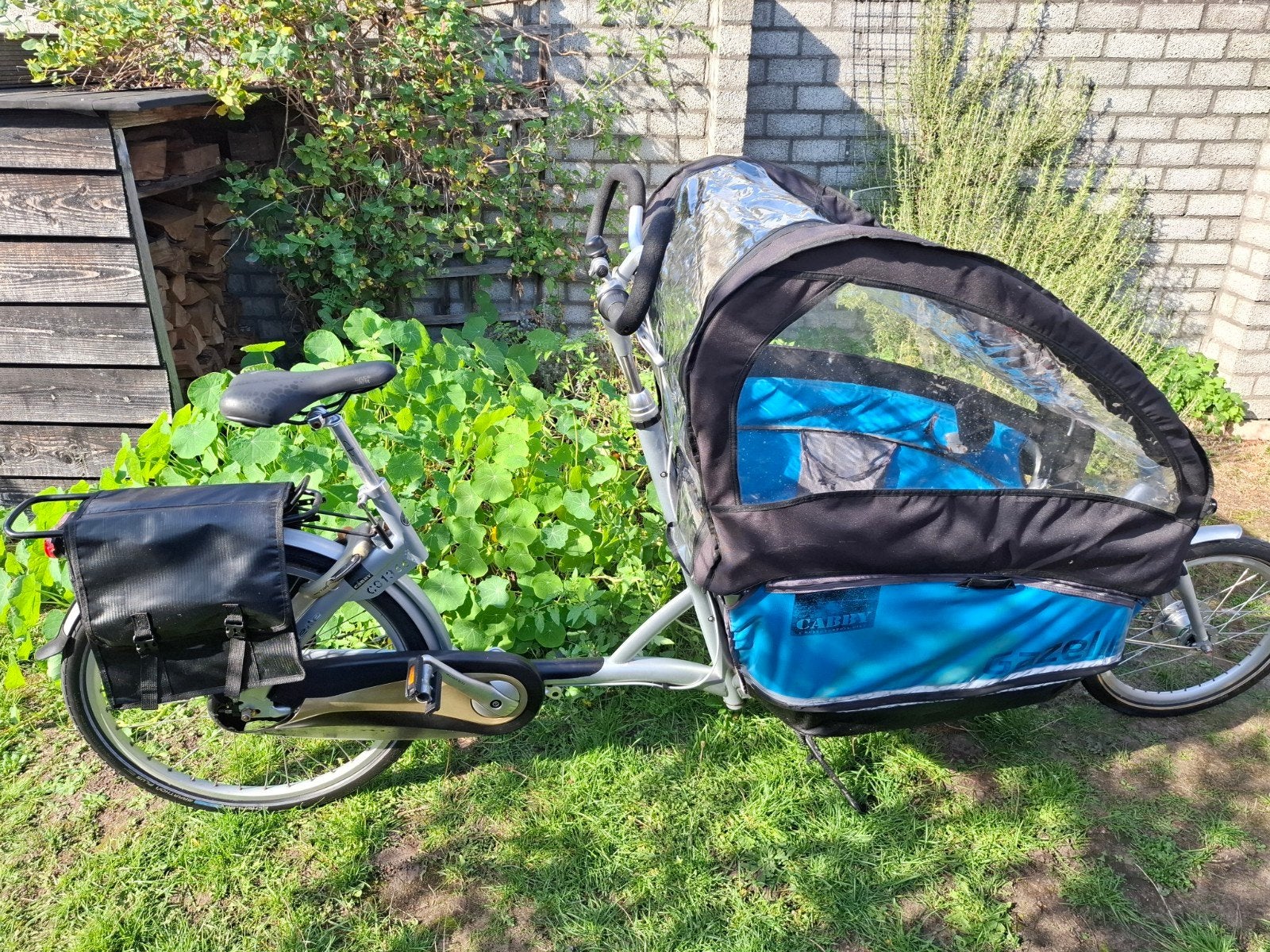 Gazelle Cabby Bakfiets met accessoires, Fietsen en Brommers, Ophalen, Gebruikt, Huif, 3 kinderen