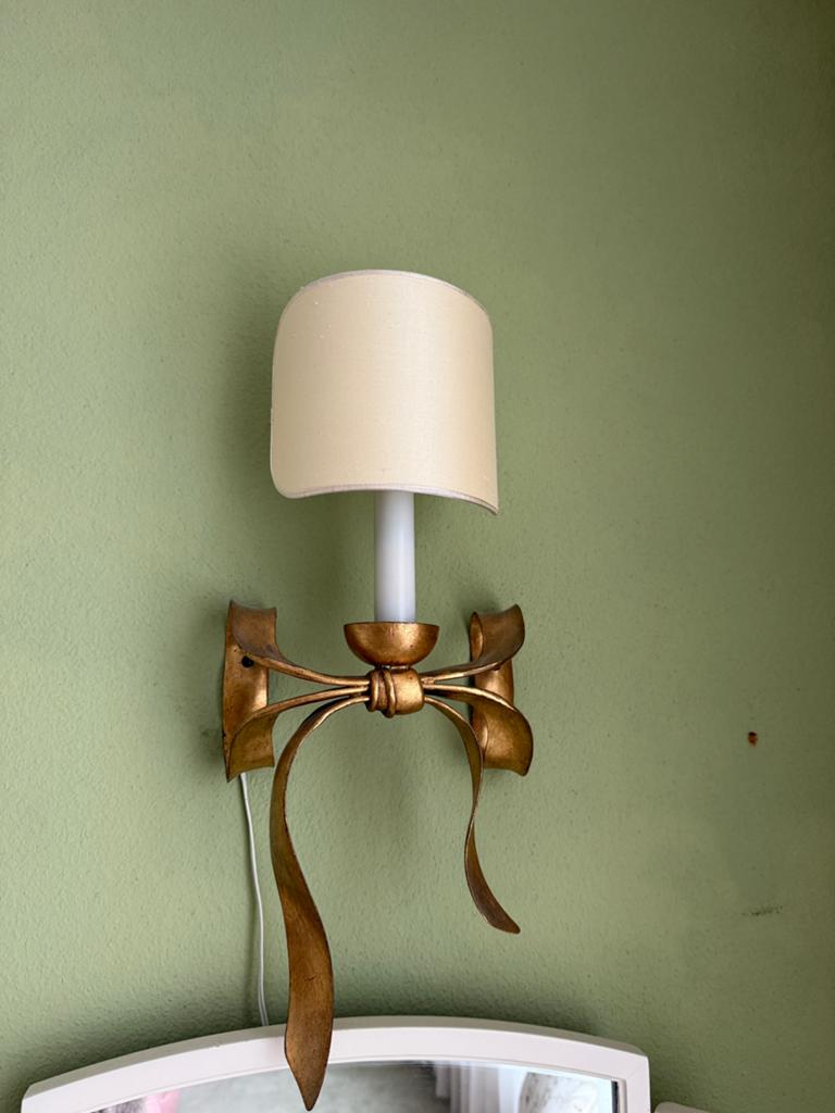 Vintage wandlamp in strikvorm-Hollywood Regency stijl, Ophalen of Verzenden, Gebruikt, Metaal