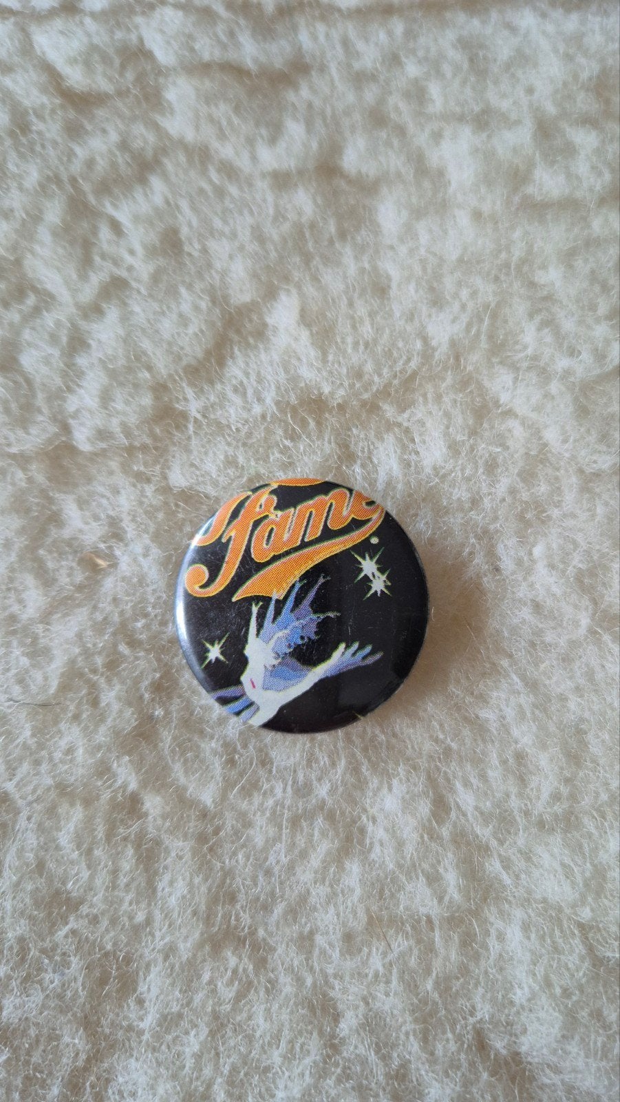 Fame vintage button, Ophalen of Verzenden, Gebruikt, Overige onderwerpen, Button