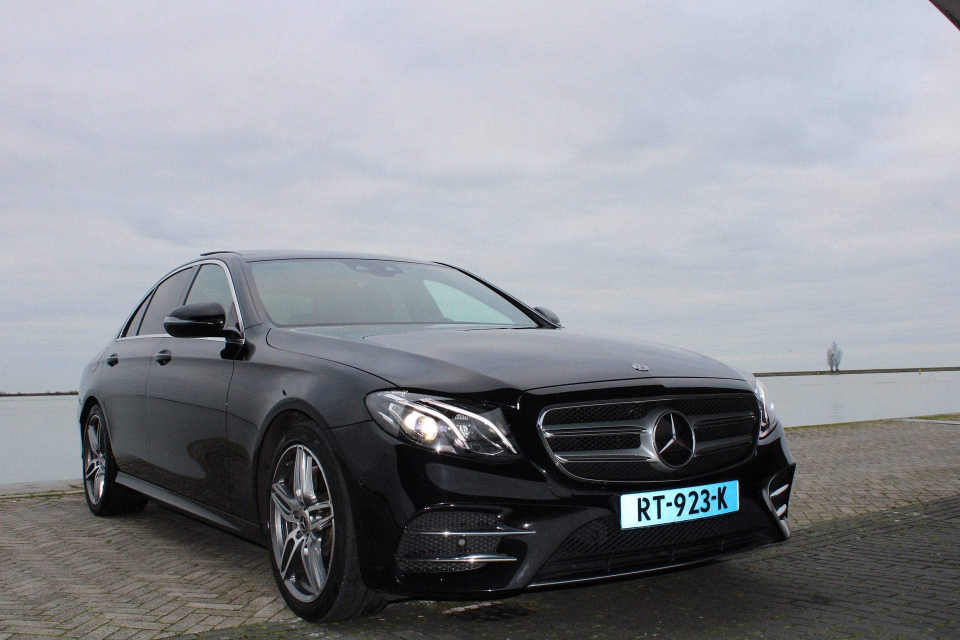 Mercedes-Benz E-klasse TAXI TE HUUR / TE KOOP, Auto's, Automaat, Achterwielaandrijving, Gebruikt, Euro 6