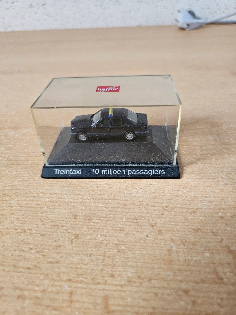 Treintaxi, Verzamelen, Ophalen, Zo goed als nieuw, Auto's