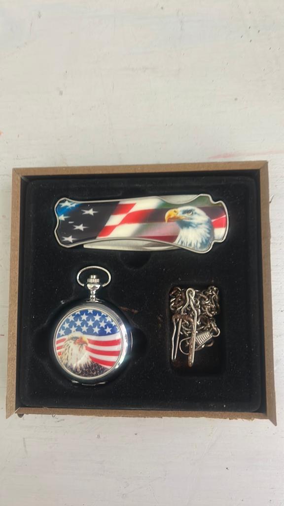 Zakhorloge en zakmes set - Amerikaanse vlag en adelaar, Sieraden, Tassen en Uiterlijk, Overige merken, Zakhorloge, Staal, Overige materialen