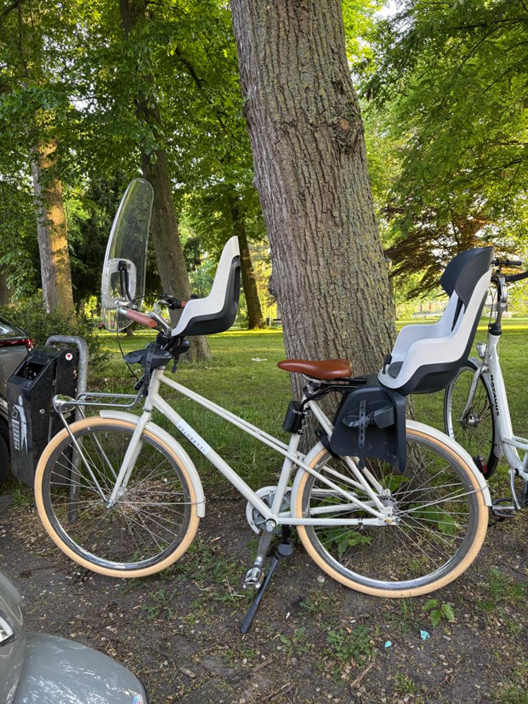 Veloretti caferacer + bobike kinderzitjes | Pebble Grey, Fietsen en Brommers, 2 zitjes, Windscherm, Zo goed als nieuw, 50 tot 53 cm