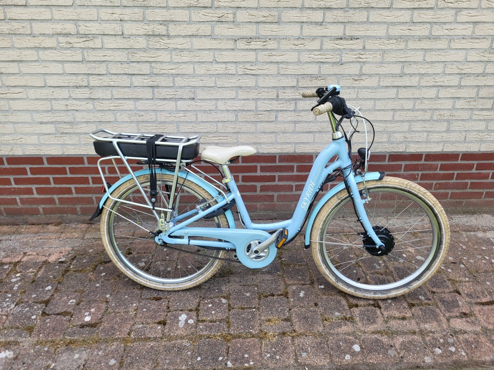 Puky 24 inch elektrische kinderfiets - 80km actieradius, Gebruikt, Minder dan 47 cm, 50 km per accu of meer, Ophalen