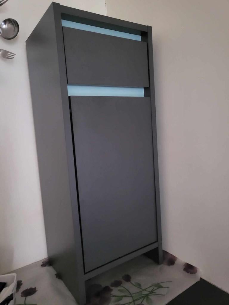 cabinet, Ophalen, Zo goed als nieuw
