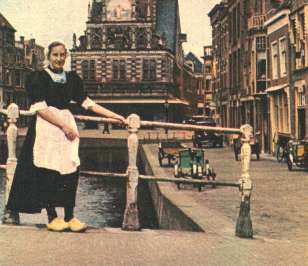 43926 Alkmaar NH 1960 Klederdracht Postzegel afgeweekt, Ophalen of Verzenden, 1940 tot 1960, Gelopen, Noord-Holland